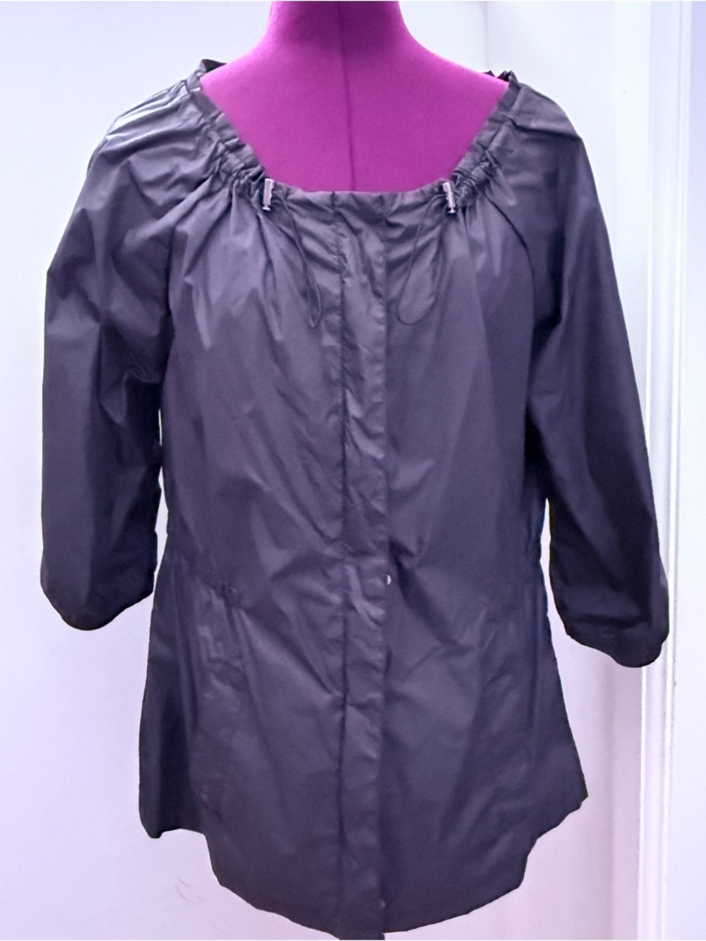 Converse One Star Black Nylon Windbreaker Jacket, size L